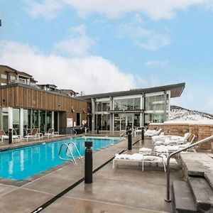 Apex Residence By All Seasons Resort Lodging